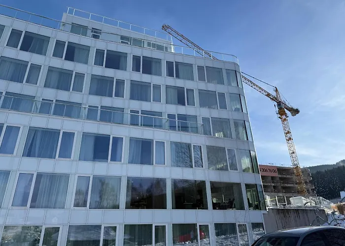 Fika Czarna Gora * Sienna